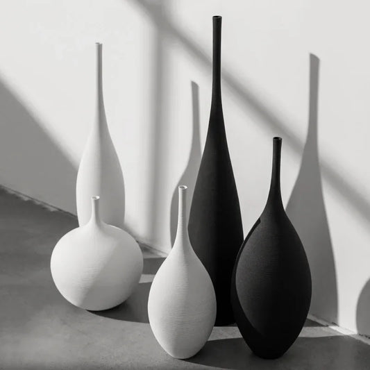 "Zen Minimalist Handmade Ceramic Vase – Black & White Artistic Decor - Nestelier