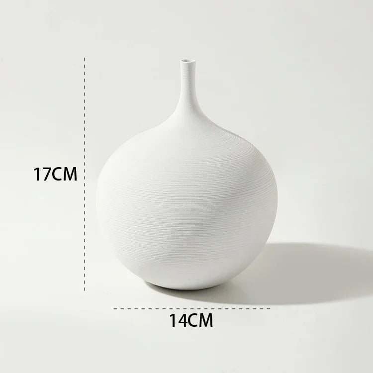 "Zen Minimalist Handmade Ceramic Vase – Black & White Artistic Decor - Nestelier
