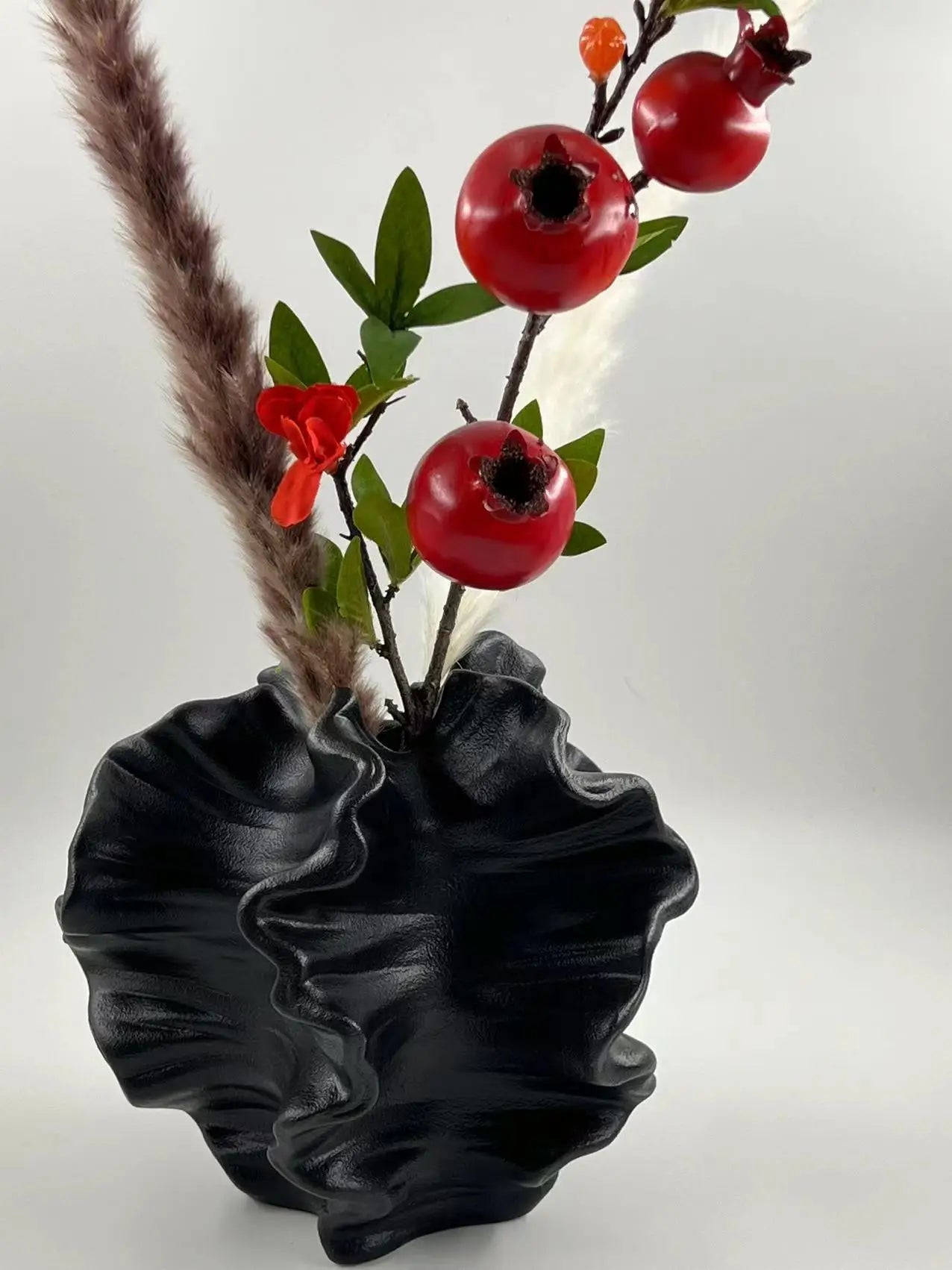 Ceramic Coral Vase Nordic Art Beige Matte - Nestelier