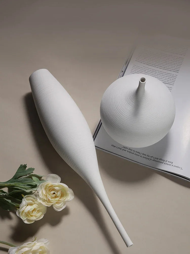 "Zen Minimalist Handmade Ceramic Vase – Black & White Artistic Decor - Nestelier