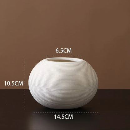 "Zen Minimalist Handmade Ceramic Vase – Black & White Artistic Decor - Nestelier